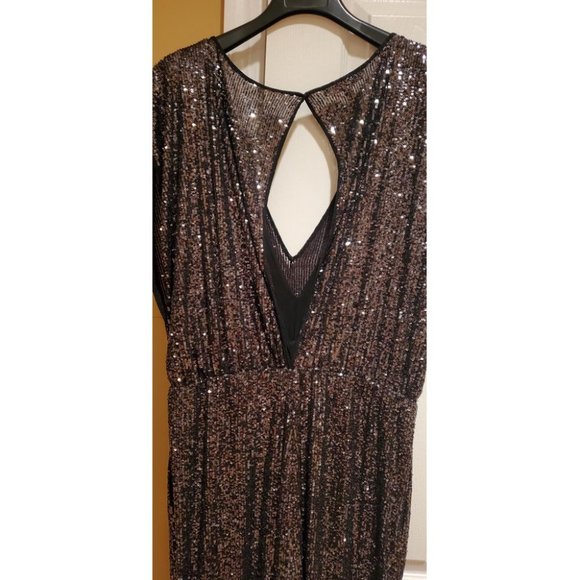 BCBGMAXAZRIA SIZE L - Picture 6 of 7